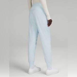 Lululemon Dance Studio Lined Mid-Rise Jogger Full Length in Powder Blue